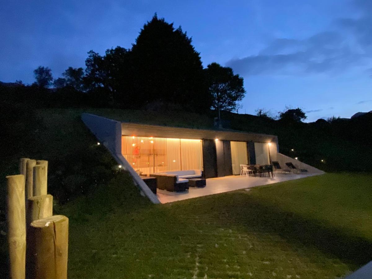 La Casa De Hierba - Casa De Campo De Diseno Con Jardin Y Wifi Cerca De Las Playas De Llanes Exterior foto